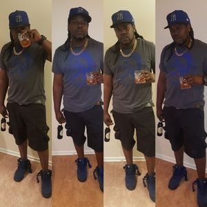 Meet your Posher, Nako